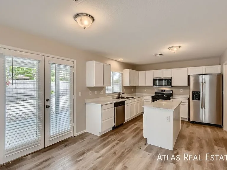 4312 Crimson Tide Ave — Photo 5