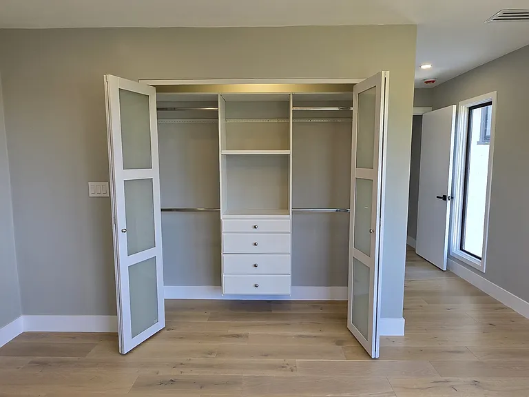 373 Avalon Dr — Photo 13