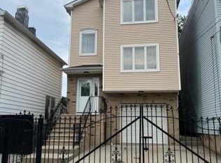 63 Irving St, Newark, NJ 07104