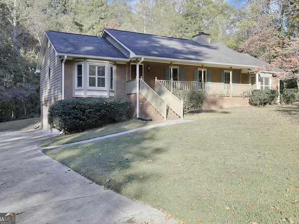 1739 Milford Creek Cts SW, Marietta, GA 30008
