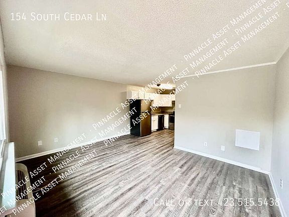2nd image of 154 S Cedar Ln