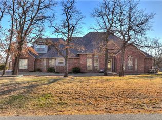 2120 Oakmont Dr, Blanchard, OK 73010