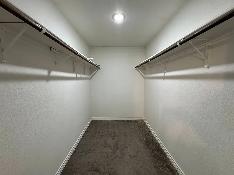 6115 Amelia Earhart Blvd — Photo 27