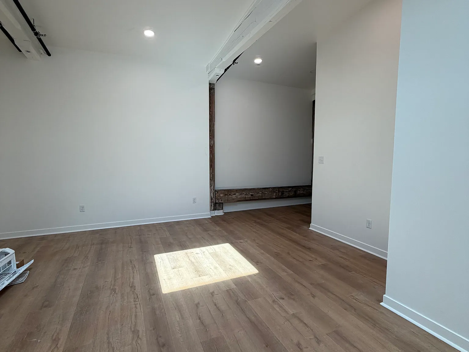 2 bed, 1400 sqft, $2,000 — Photo 3
