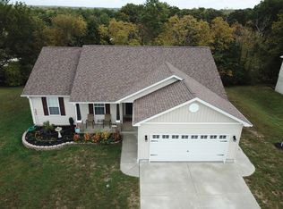 70 Sheffield Dr, Troy, MO 63379