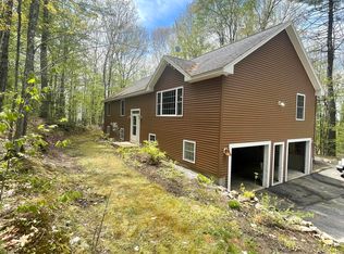 6 Eisenhower Court, Naples, ME 04055