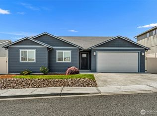 138 S Nevada Avenue, East Wenatchee, WA 98802