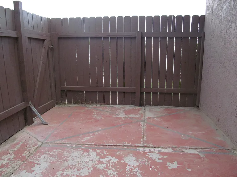 3518 Villa Knolls North Dr — Photo 14