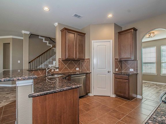5th image of 1540 Stetson Dr