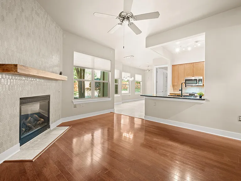 2216 Thornton Rd #210 — Photo 1