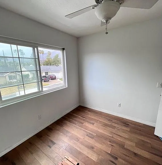 28561 Foxboro Ln — Photo 10