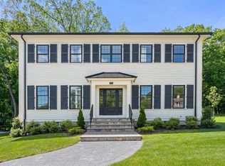 320 Lexington St, Waltham, MA 02452