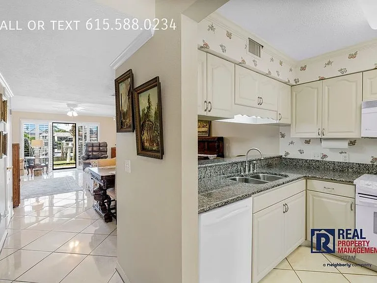 8623 N Lagoon Dr #D4 — Photo 14