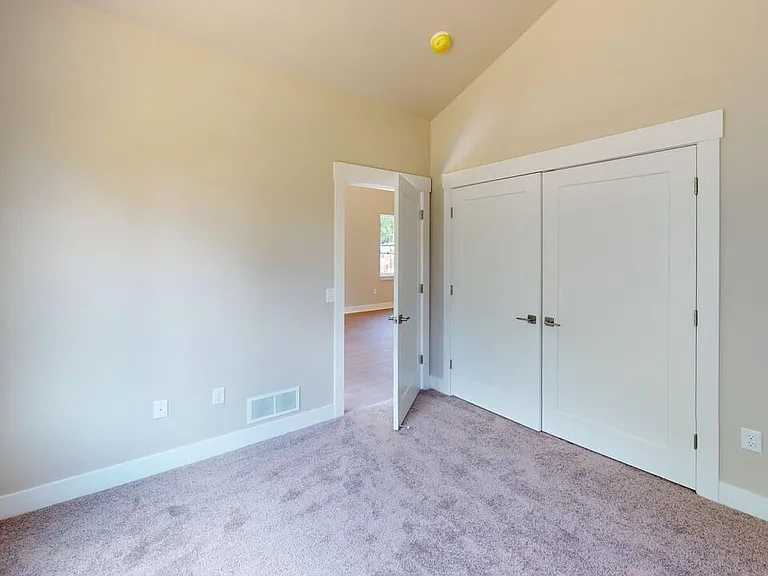 Riverwalk Townhomes — Photo 5