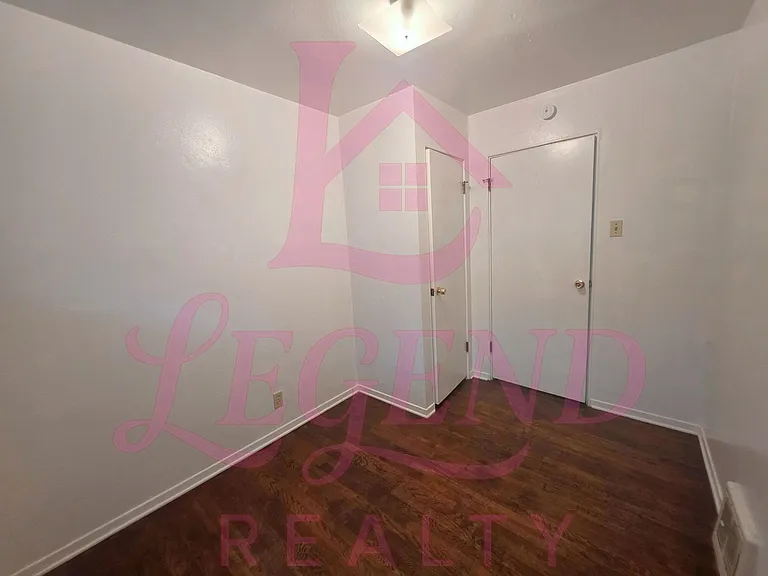 10604 Spring Garden Dr — Photo 9