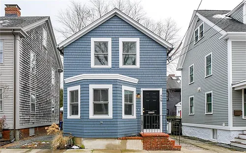 45 1/2 2nd St Photo 1