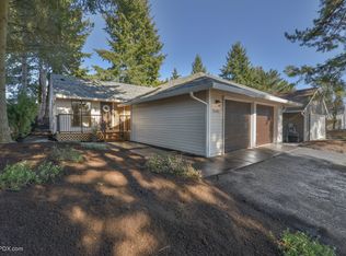 5545 NW Ridgemoor Ct, Portland, OR 97229