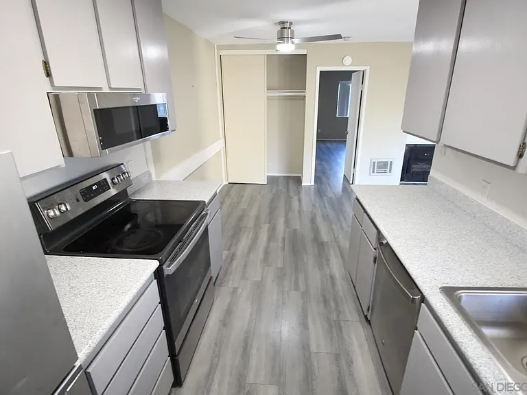 10332 Caminito Aralia #110 — Photo 1