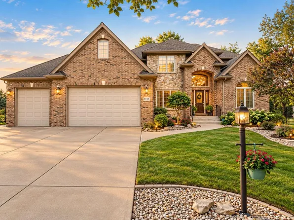 1132 Barrington Ct, Schererville, IN 46375
