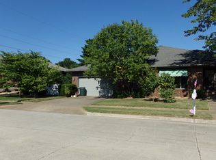 3534 S Graystone Ave, Springfield, MO 65804