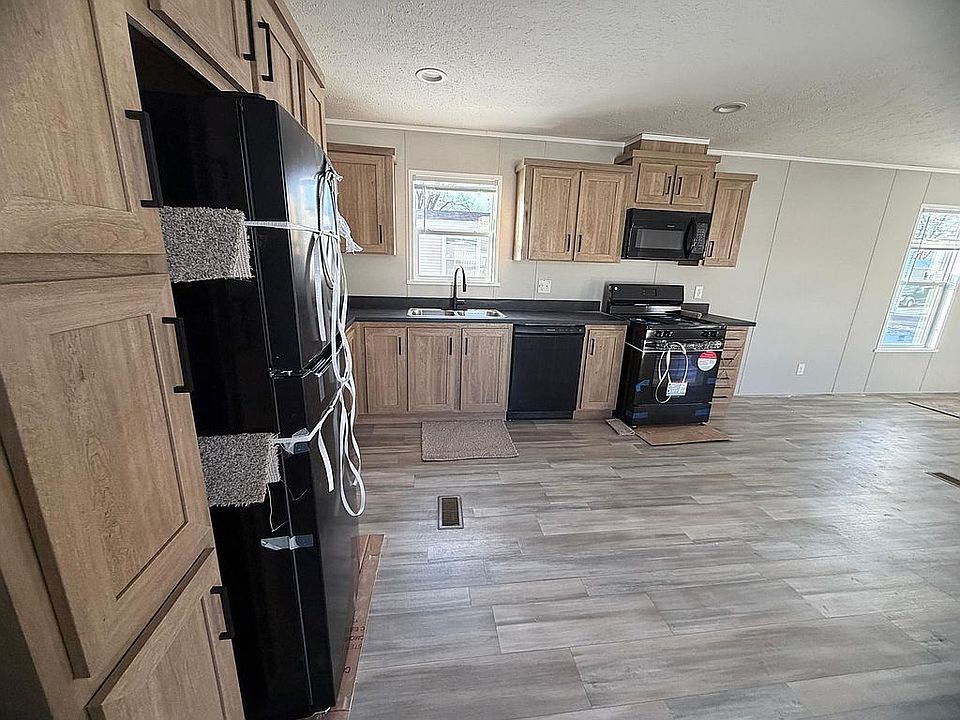 1st image of 3504 S Heatherwood Ln