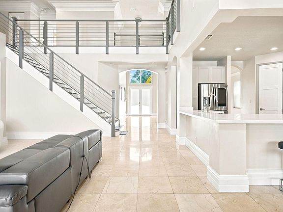 3rd image of 3766 W Gardenia Avenue