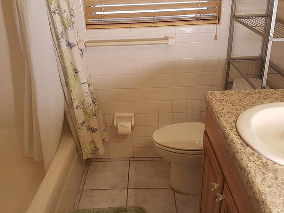 4th image of 2773 63rd Ave S