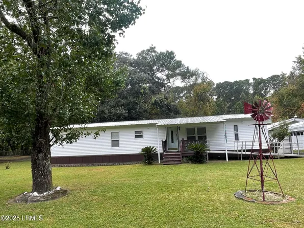3113 Westwood Cir, Beaufort, SC 29906
