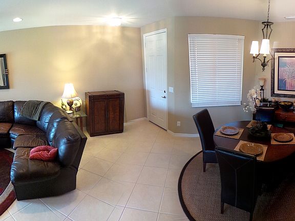 Living Room/Dining Room