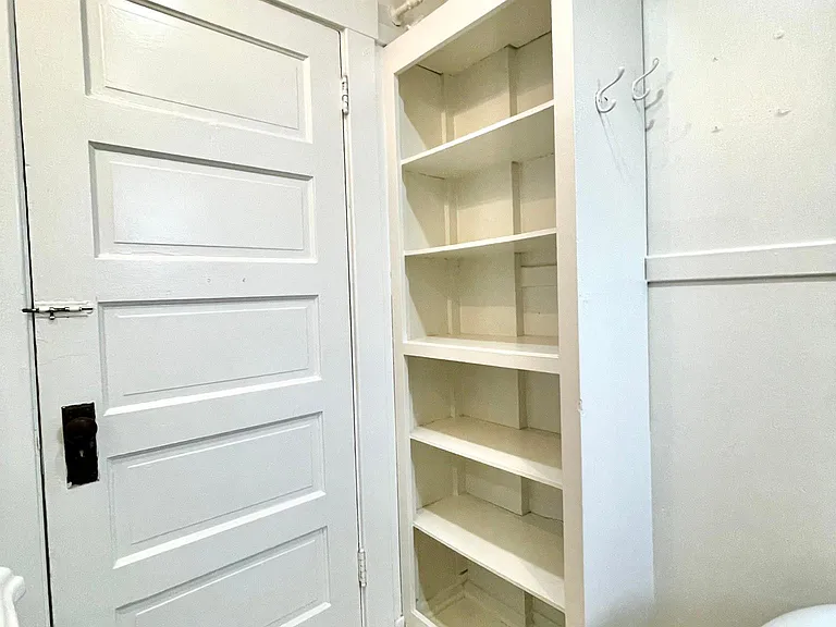 1215 N 9th St #27 — Photo 13