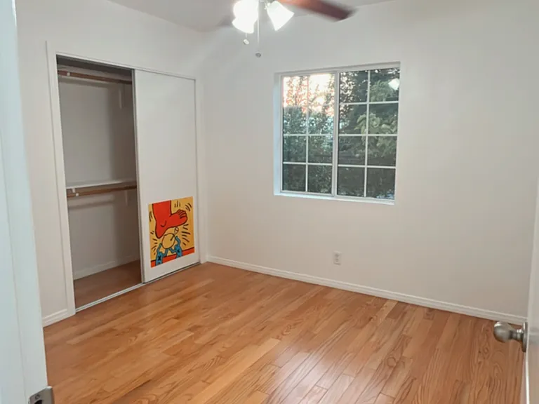 1532 E 22nd St #1532 — Photo 14