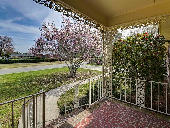 5th image of 41 Garden Springs Rd