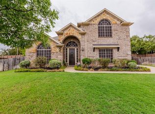 948 Sunrise Dr, Kennedale, TX 76060