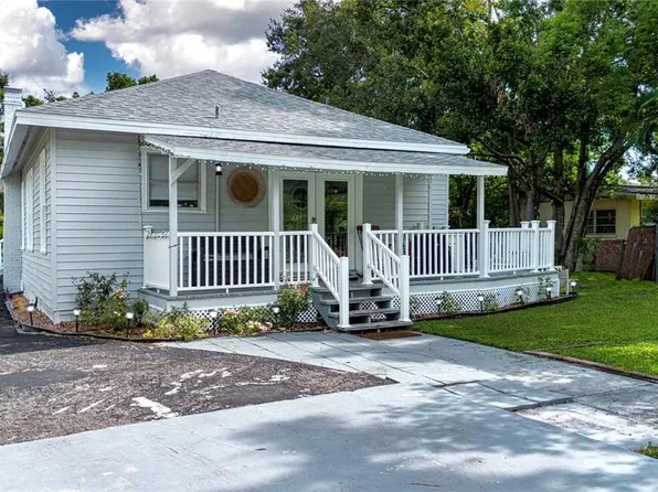 1517 5th St W, Palmetto, FL 34221