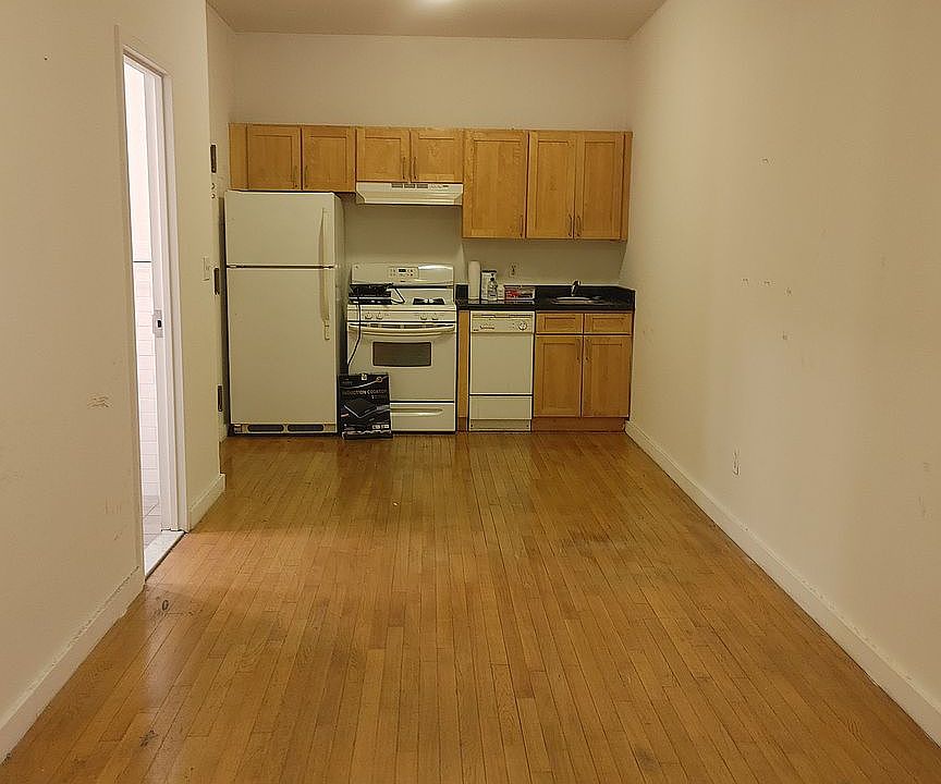 1st image of 204 Livingston St APT 41