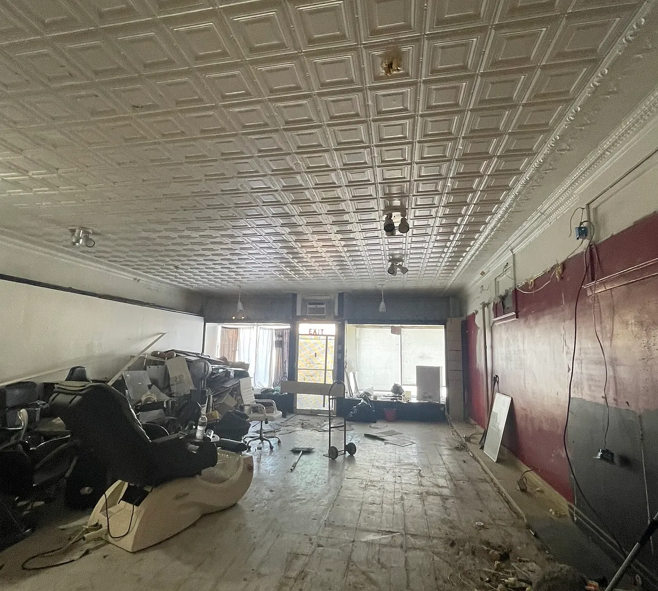 3174 Bailey Ave — Photo 1