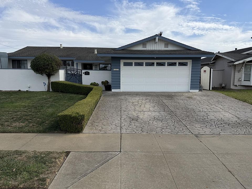 1st image of 1814 Pescadero Dr