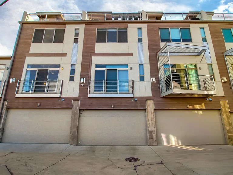 2103 W 32nd Ave #9 — Photo 41