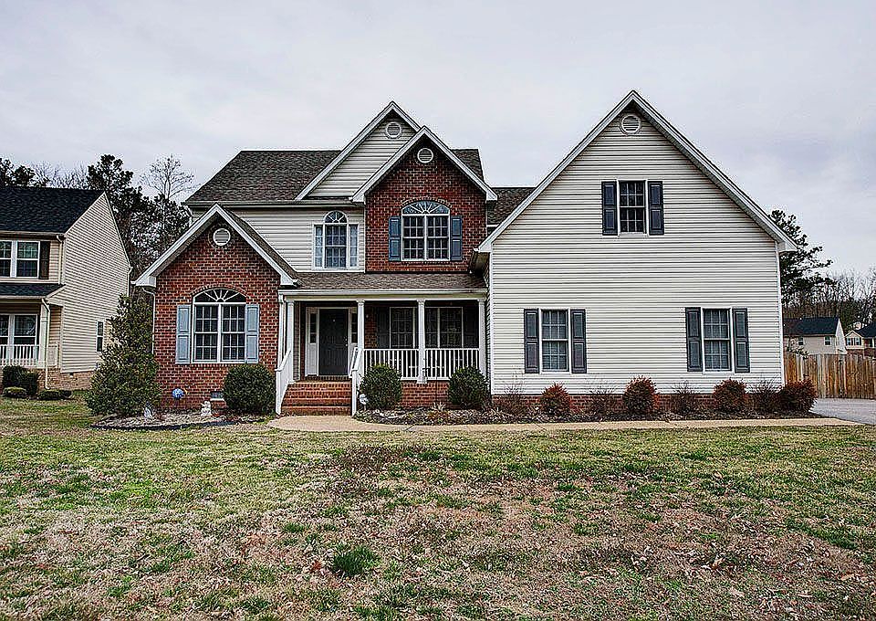 1st image of 6700 Arbor Meadows Dr