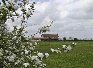 3458 S Pine Island Rd, Beaumont, TX 77713