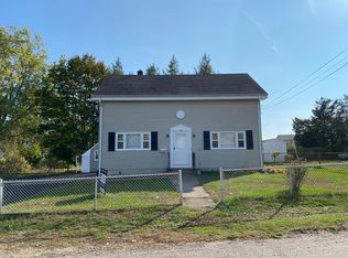 15 Colvin St, Pawtucket, RI 02861