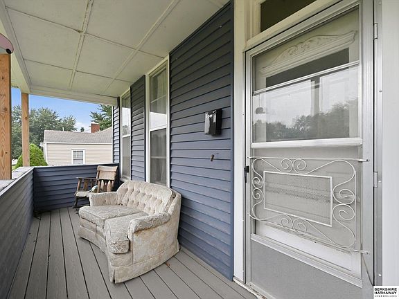 5th image of 982 S 50th St