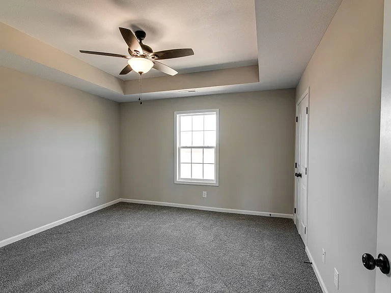 273 Elwell Rd — Photo 26