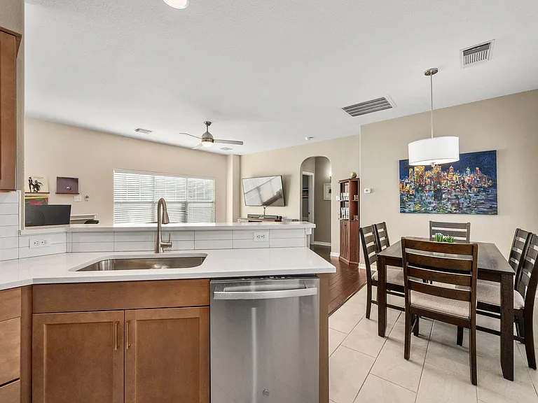 2905 Saville Loop — Photo 16