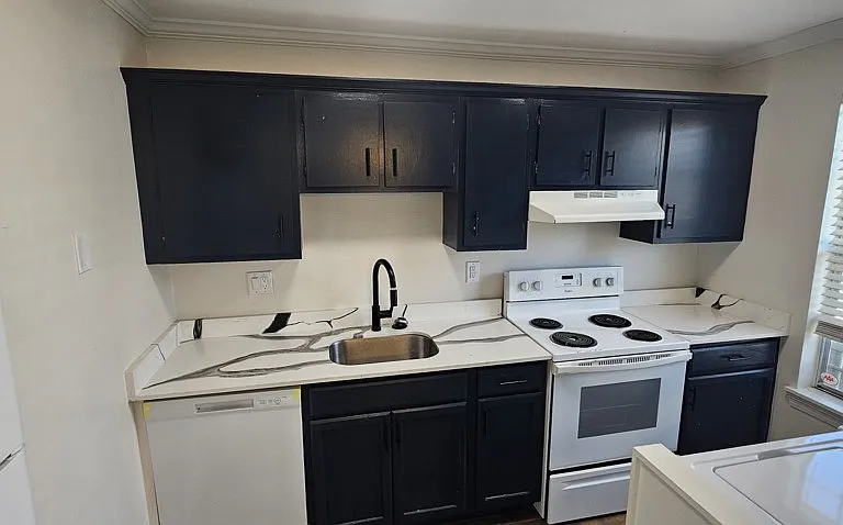 2713 Kingman St #A — Photo 4