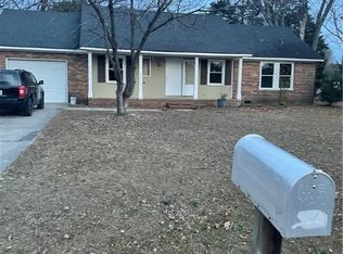 1083 Strathdon Ave, Fayetteville, NC 28304