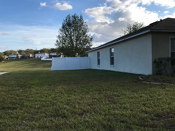 2nd image of 1887 Vale Dr