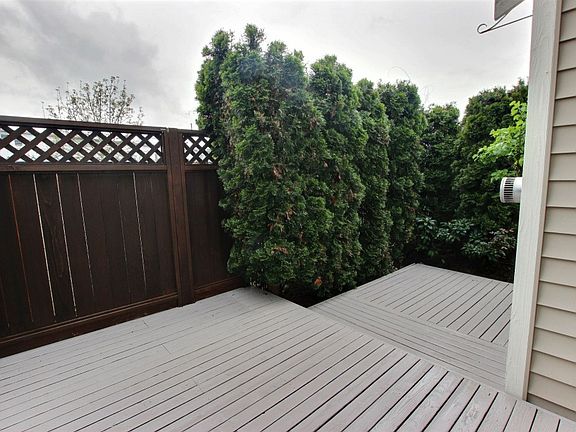 4th image of 808 13th St SE APT Q