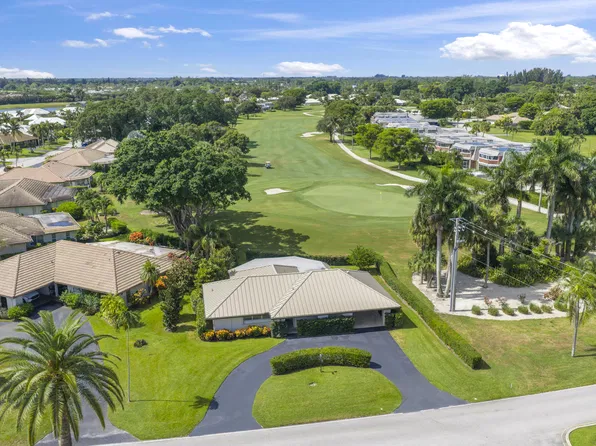 137 Clubhouse Boulevard, Atlantis, FL 33462