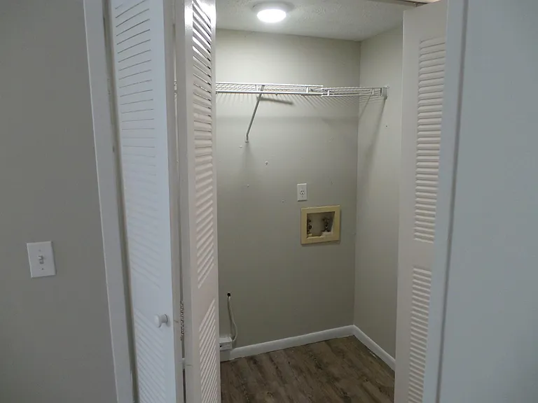 719 S Berthe Ave #13 — Photo 6